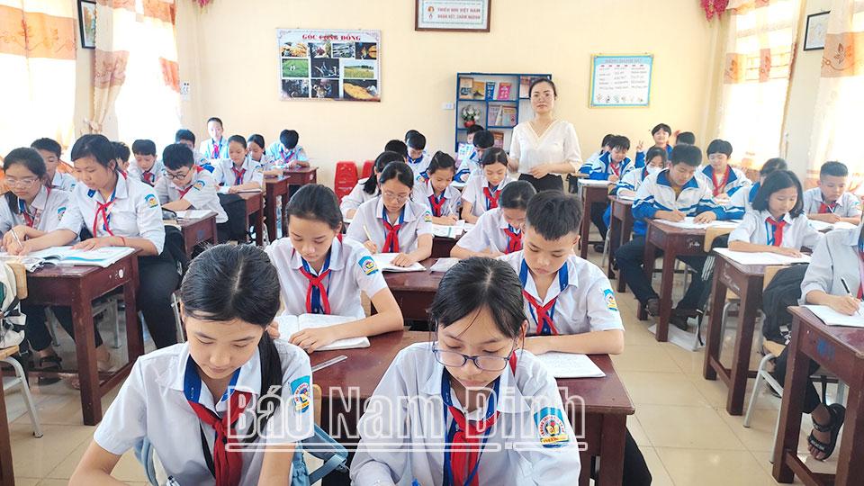 Lan toả phong trào viết sáng kiến kinh nghiệm trong ngành Giáo dục và Đào tạo