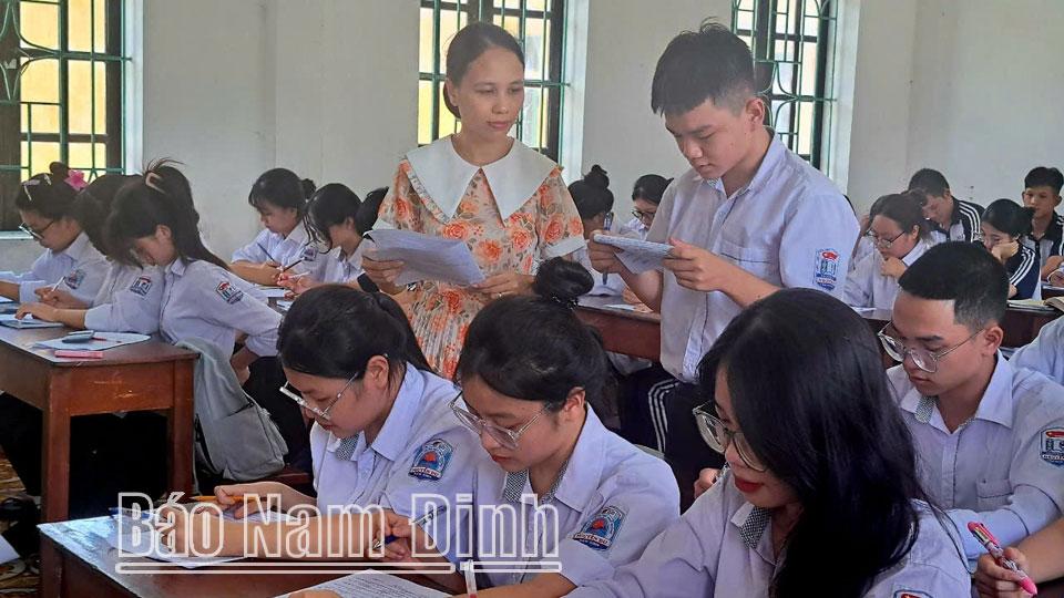 Trường THPT Nguyễn Du nâng cao chất lượng giáo dục