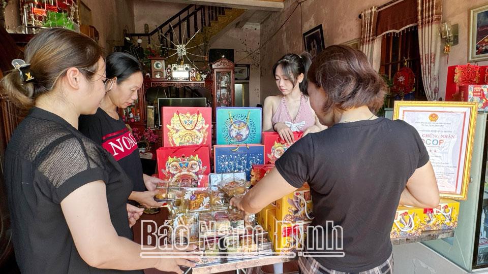 Đậm đà hương vịbánh Trung thu truyền thống Ngọc Hà