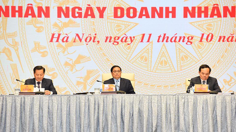 Thường trực Chính phủ gặp mặt đại diện doanh nhân, doanh nghiệp