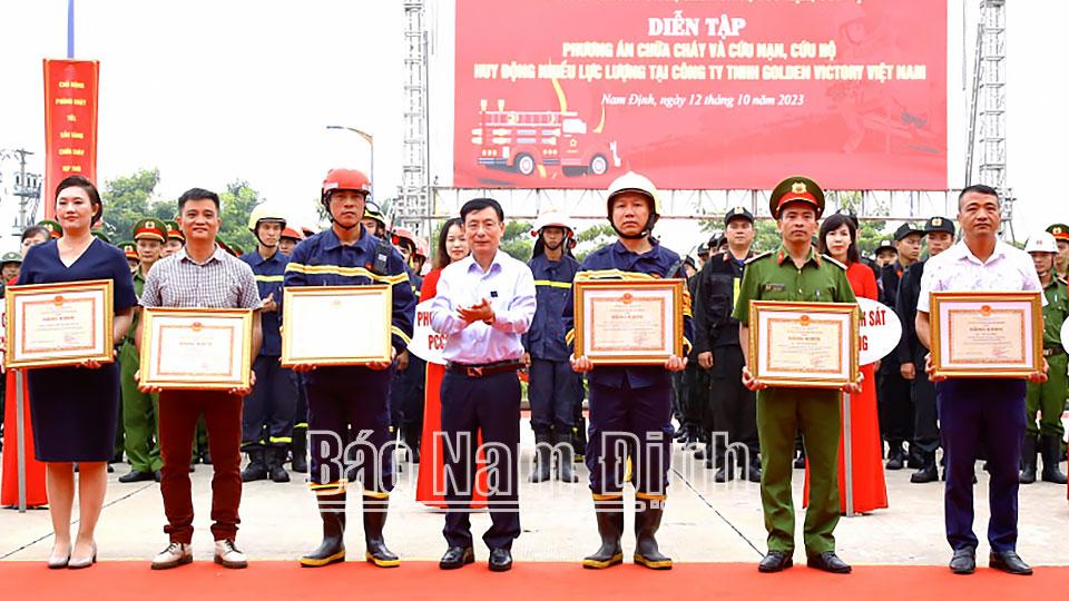 Phát động toàn dân phòng cháy, chữa cháy, cứu nạn, cứu hộ