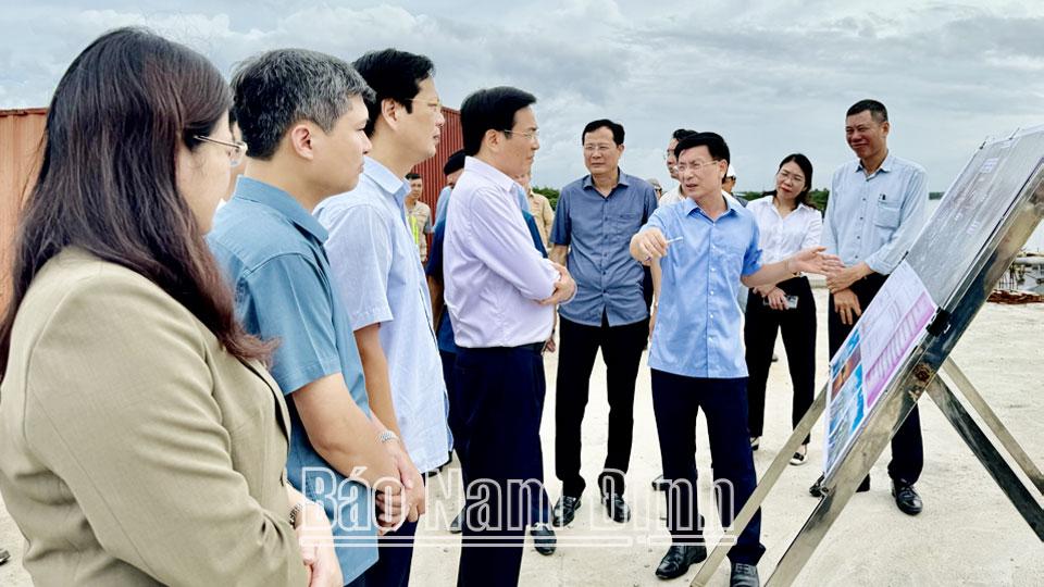Tác phẩm dự thi Giải báo chí Búa liềm vàng lần thứ IX - năm 2024: Bứt phá thu hút đầu tư tại Nam Định: "Quả ngọt" từ nghị quyết đúng và trúng (Kỳ I)