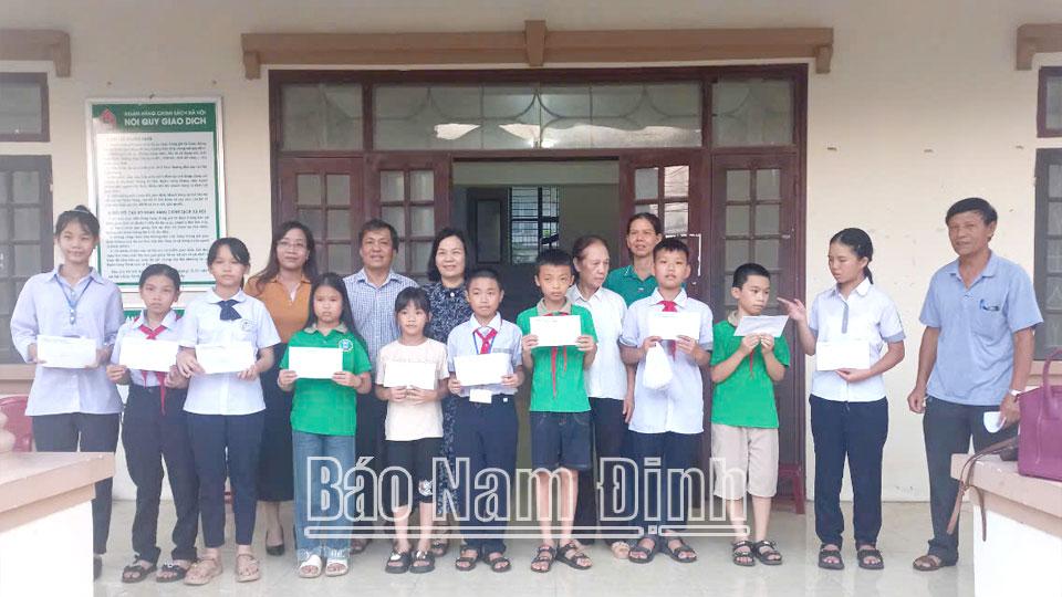 Sôi nổi phong tràomùa thu khuyến học