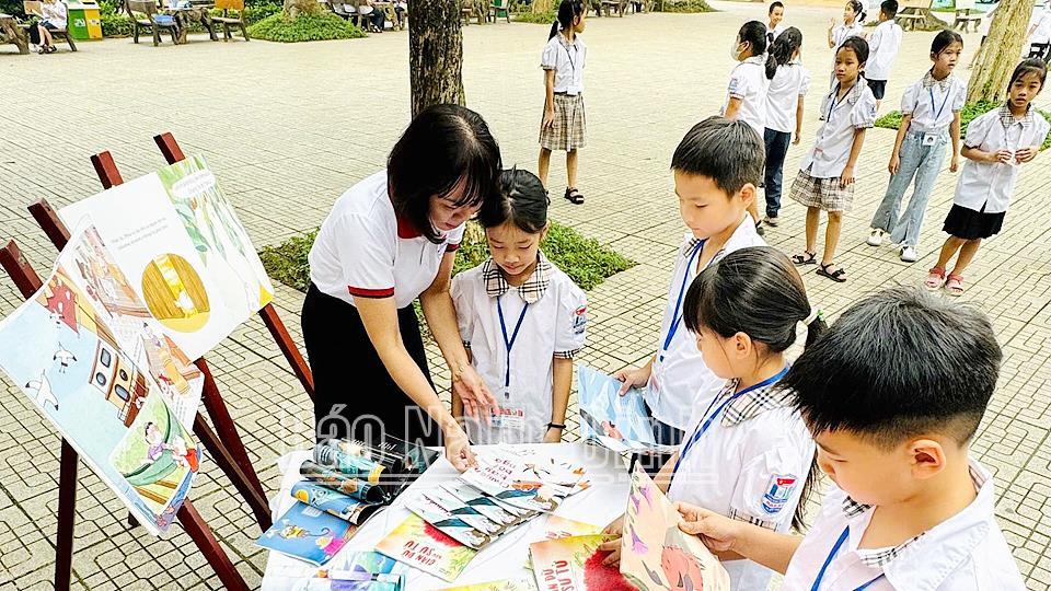 Thư viện trường học góp phần rèn luyện thói quen đọc sách cho học sinh