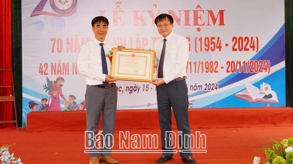 Trường Tiểu học Giao Lạc kỷ niệm 70 năm thành lập