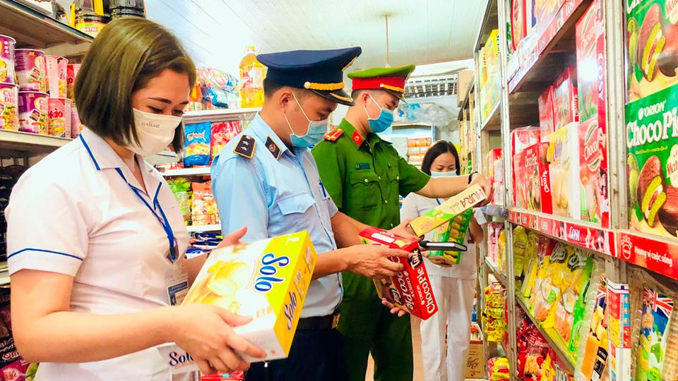 Thành lập 6 đoàn kiểm tra về an toàn thực phẩm Tết Nguyên đán 2023