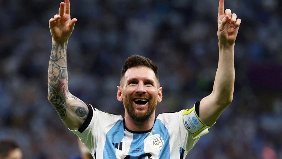 Messi và đội tuyển Argentina bị FIFA điều tra