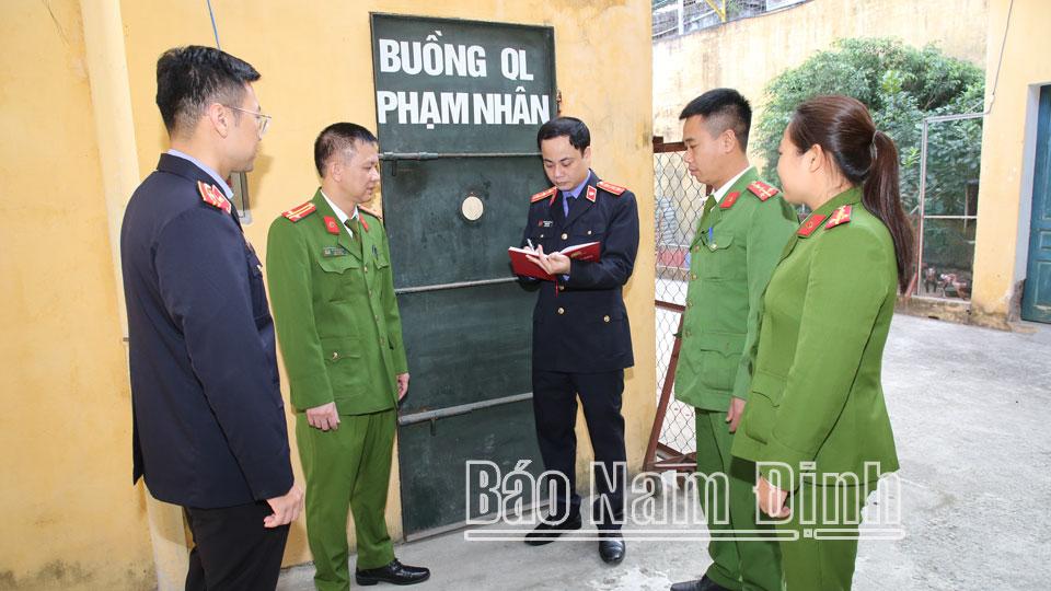 Phát huy vai tròthực hiện quyền công tố