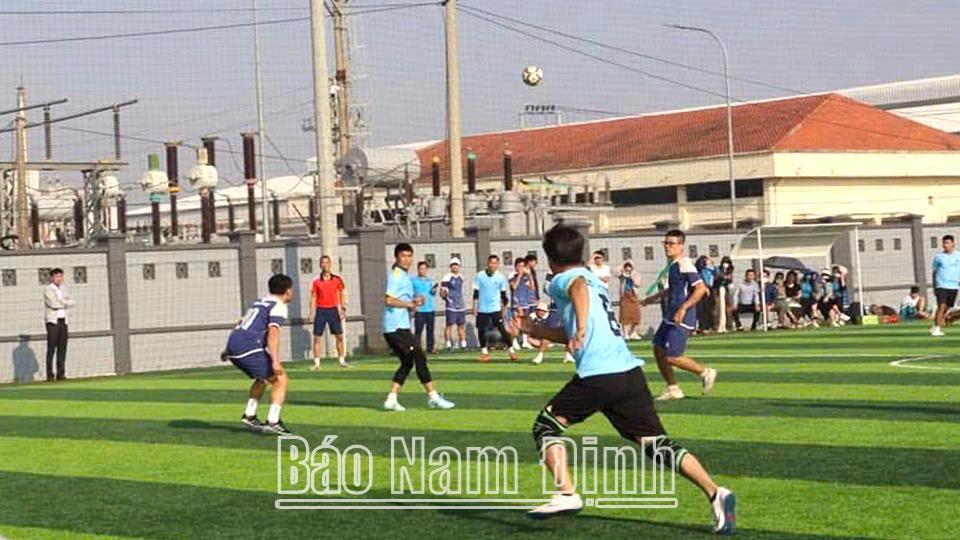 Liên đoàn Lao động huyện Giao Thủy đa dạng các hoạt động quan tâm chăm lo cho người lao động