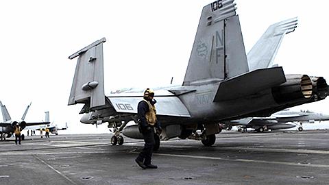 Mỹ, Nhật, Ốt-xtrây-li-a tập trận chung trong lúc căng thẳng ở Biển Đông