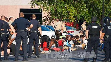 Mỹ: Bạo loạn tái phát tại Ferguson, 150 người bị bắt
