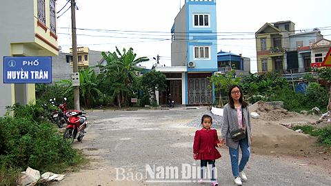 Đường phố Thành Nam: Phố Huyền Trân