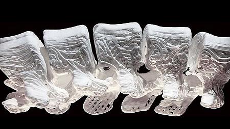 Sử dụng vật liệu sinh học có độ đàn hồi cao để tái tạo xương