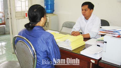 Tạo thuận lợi cho người nhiễm HIV/AIDS được khám, chữa bệnh