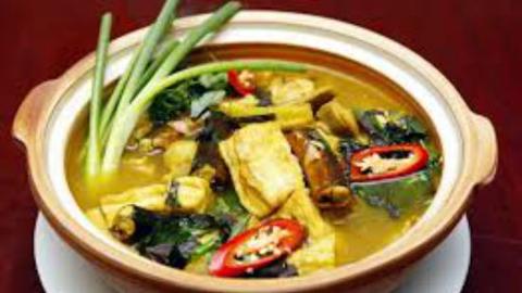 Lươn om củ chuối