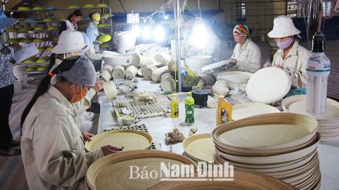 Đa dạng hóa sản phẩm thủ công mỹ nghệ để tăng sức cạnh tranh