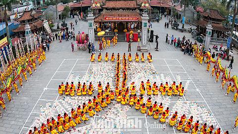 Giáo dục truyền thống dân tộc qua trò chơi dân gian