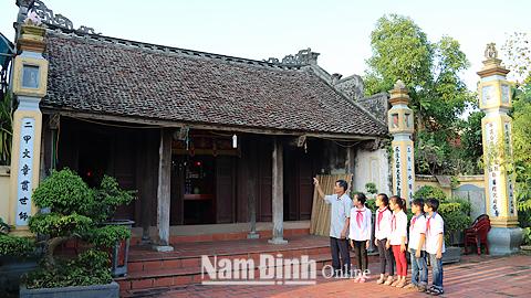 Các "địa chỉ văn hóa" giáo dục truyền thống ở Ý Yên