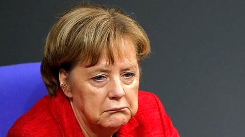 Biến động chính trị của Thủ tướng Đức Méc-ken có ý nghĩa gì với châu Âu?