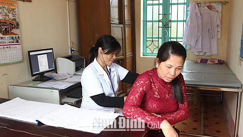 Phụ nữ xã Hải Hà với mô hình tiết kiệm mua bảo hiểm y tế - vì sức khỏe gia đình