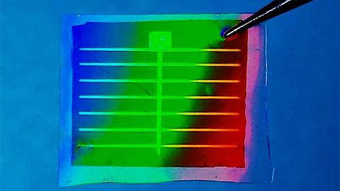 Độc đáo loại pin mặt trời tạo ra điện từ những giọt... mưa!