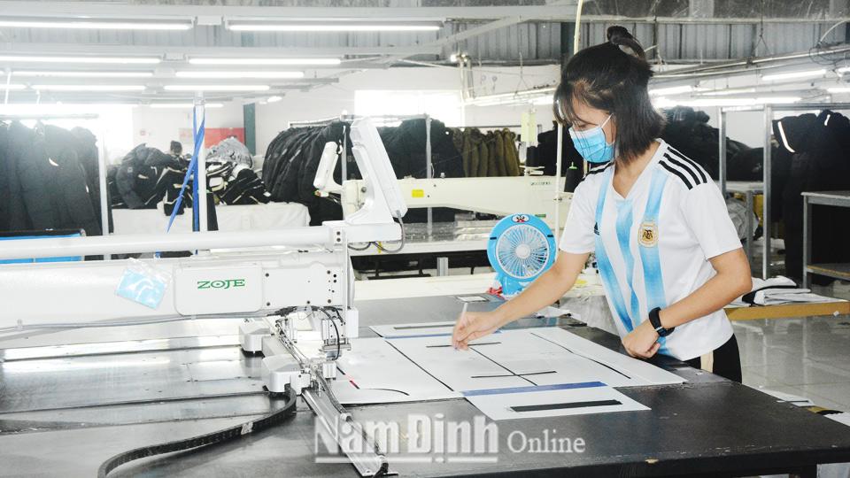 "Dấu mốc mới" thu ngân sách