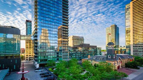 Ca-na-đa: Cải tổ chính phủ