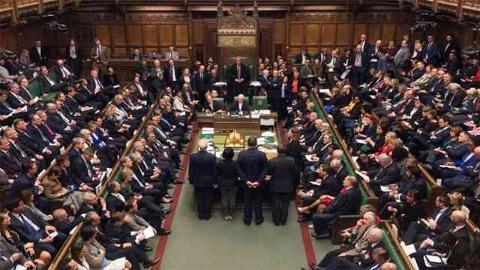 Quốc hội Anh ủng hộ sửa đổi giải pháp "lưới an ninh" của EU