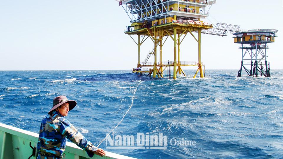 Vững vàng giữa biển khơi (kỳ 1)