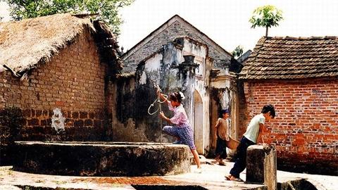 Tình làng nghĩa xóm hôm nay (!)