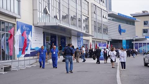 Khai mạc Diễn đàn Kinh tế Phương Đông lần thứ 5 tại LB Nga