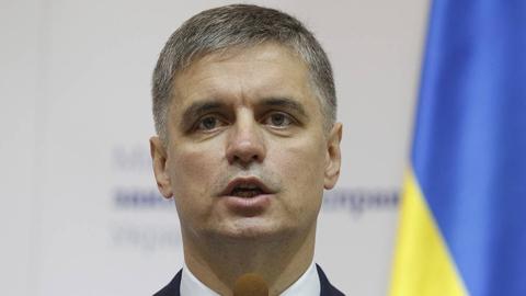 Ukraine đe dọa rút khỏi Thỏa thuận Minsk