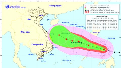 Tin bão gần Biển Đông