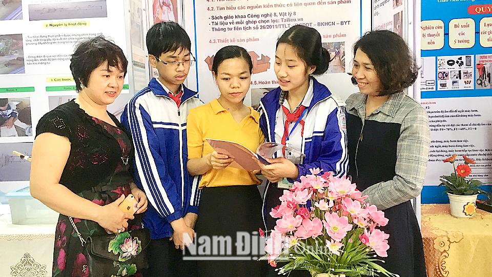Tạo cơ hội cho sức sáng tạo của học sinh