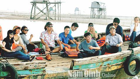 Nam Định phát động chương trình "Người Việt Nam đi du lịch Việt Nam"