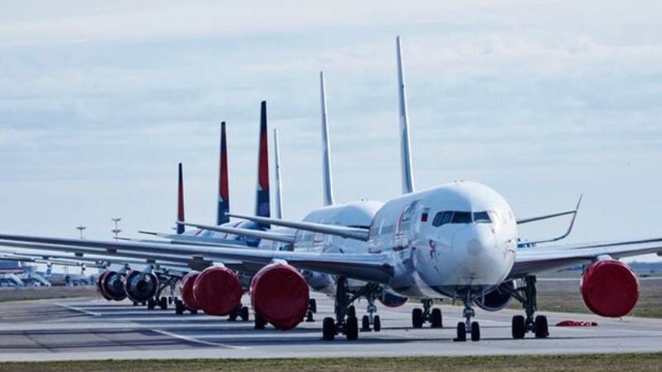 Nga xem xét nối lại các chuyến bay thương mại quốc tế