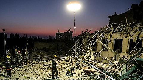 Azerbaijan và Armenia nhất trí ngừng bắn ở Nagorny - Karabakh