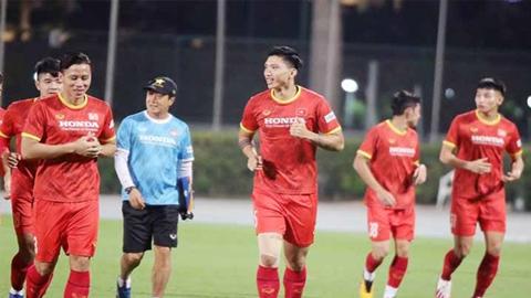Văn Hậu bình phục, Văn Lâm bị loại khỏi đội tuyển