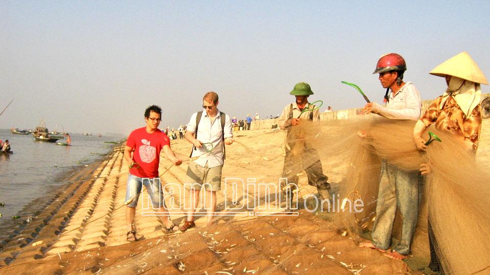 Giao Thủy nâng cao chất lượng sản phẩm du lịch đặc trưng