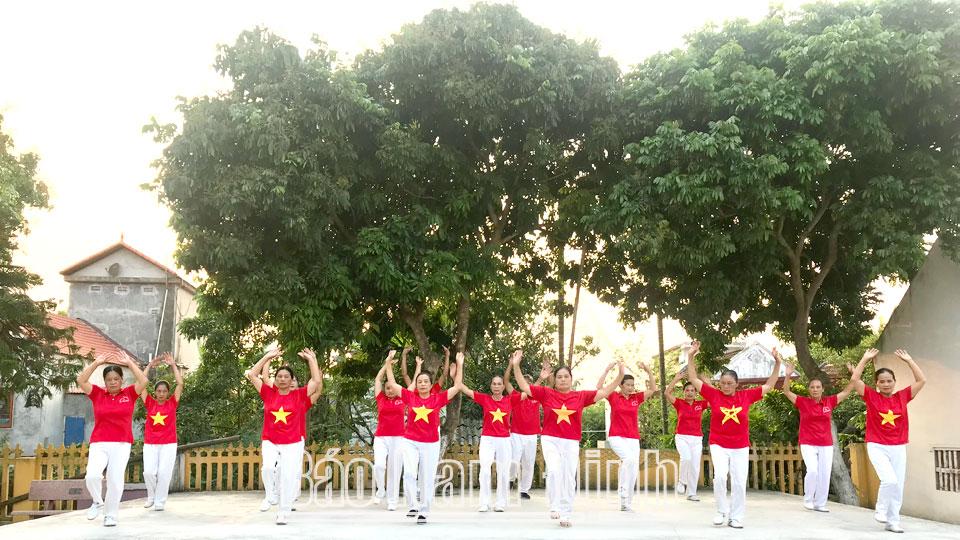 Lan tỏa phong trào thi đua "Tuổi cao - gương sáng"