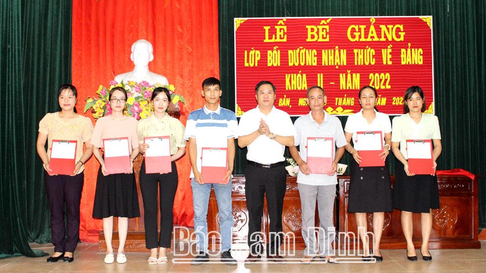 Lan tỏa "Học và làm theo Bác" ở Đảng bộ huyện Vụ Bản